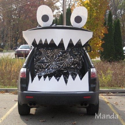 6 of the Best Halloween Car Decorations | HGregoire